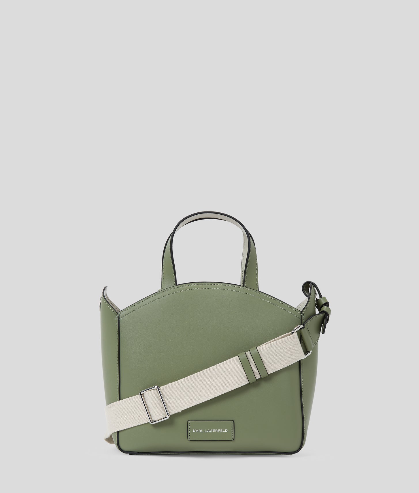 A1W300581LB_4