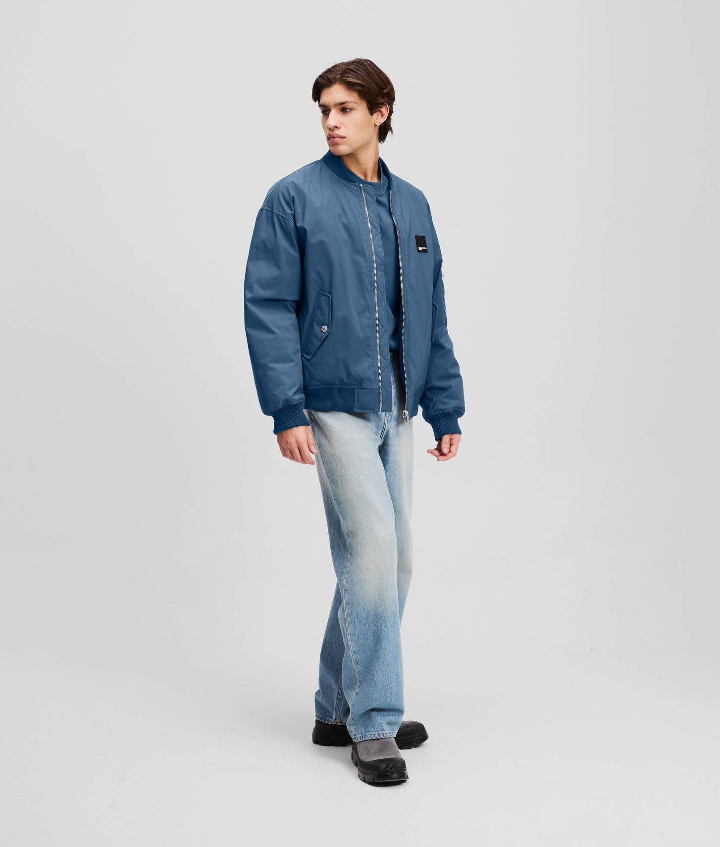 A3M101351DJ_4