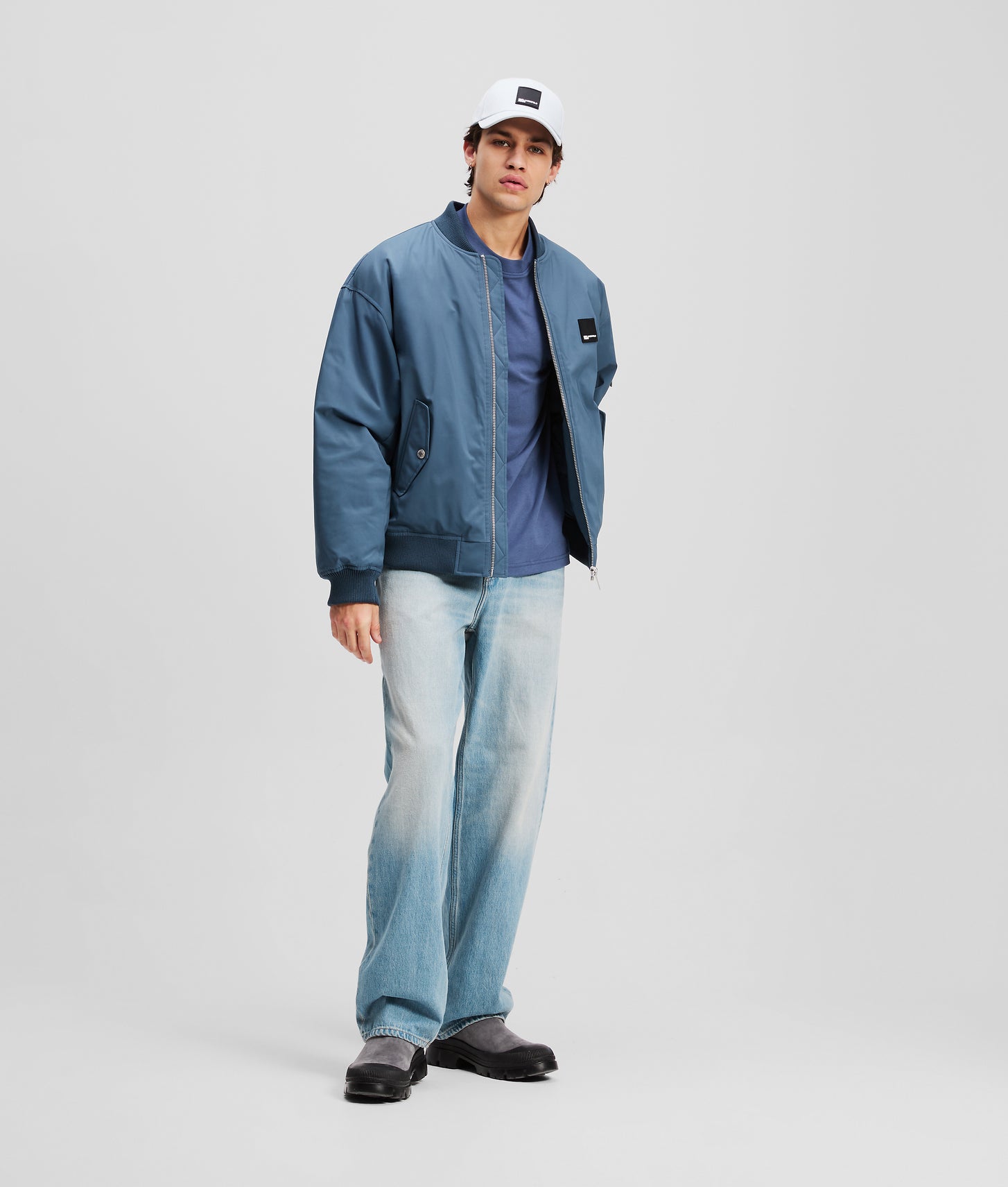 A3M150381YU_4