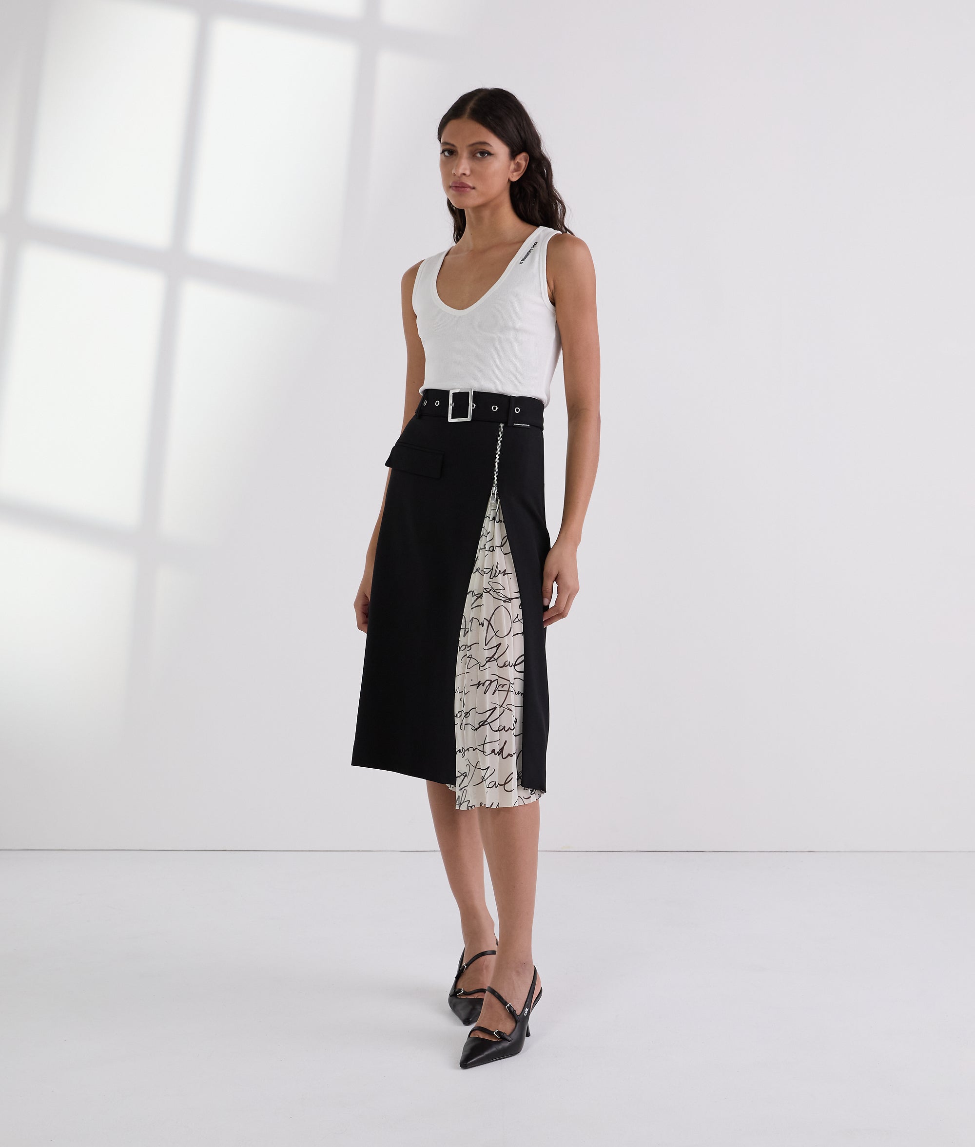 GONNA CON DETTAGLIO PINCE Nero Donna KARL LAGERFELD