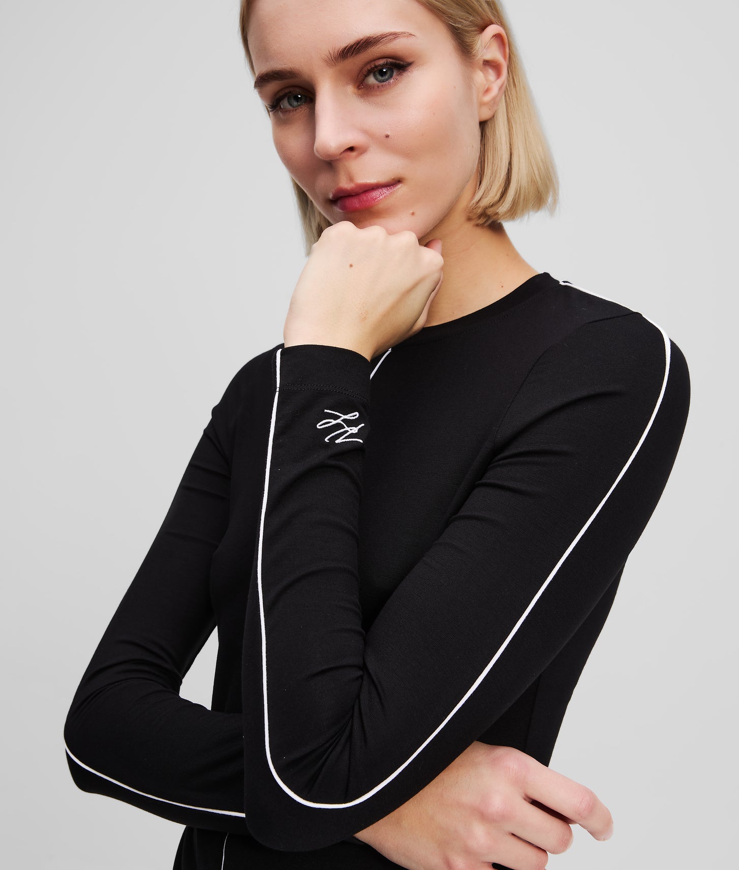 A3W17007999_3