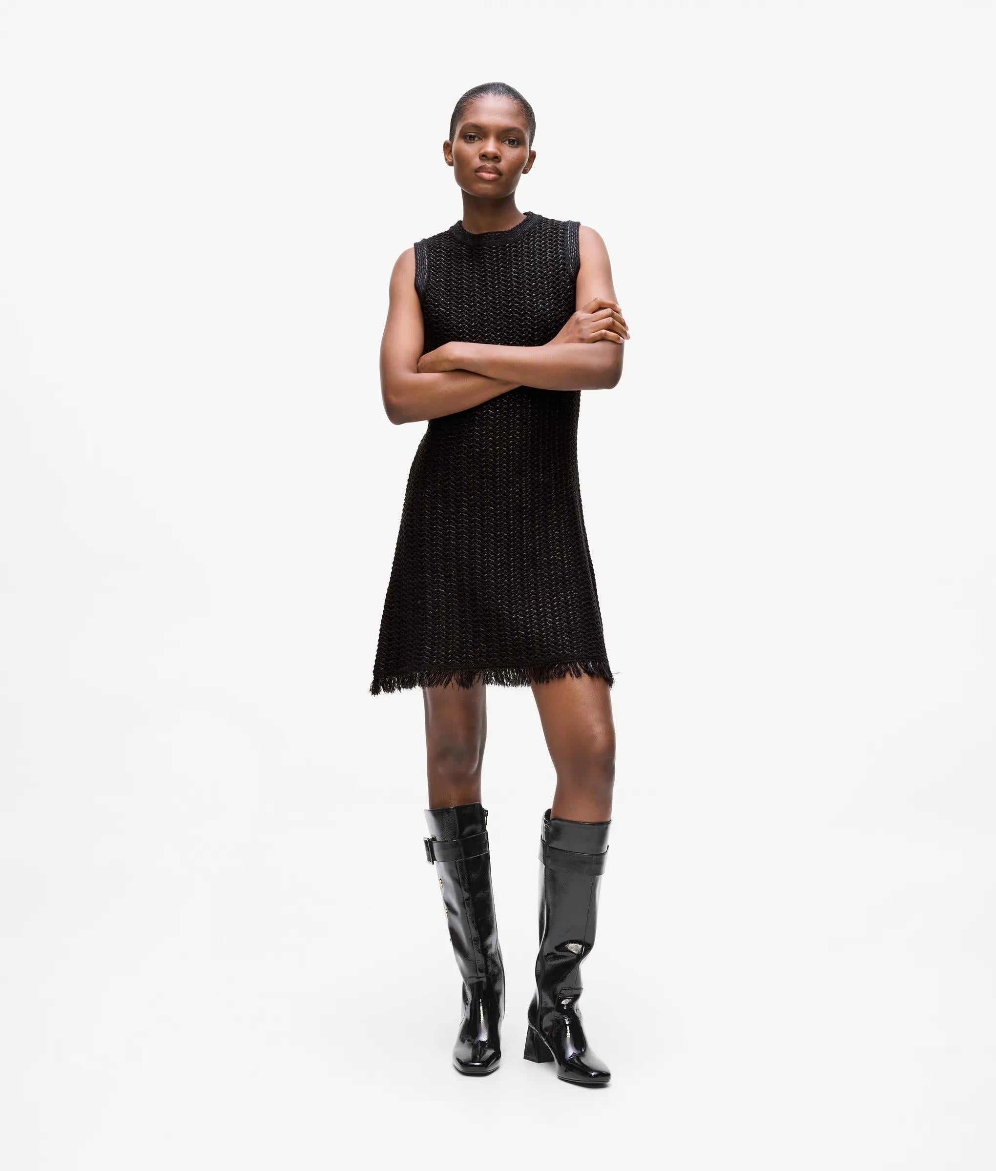 Textured knit dress | Black | Women