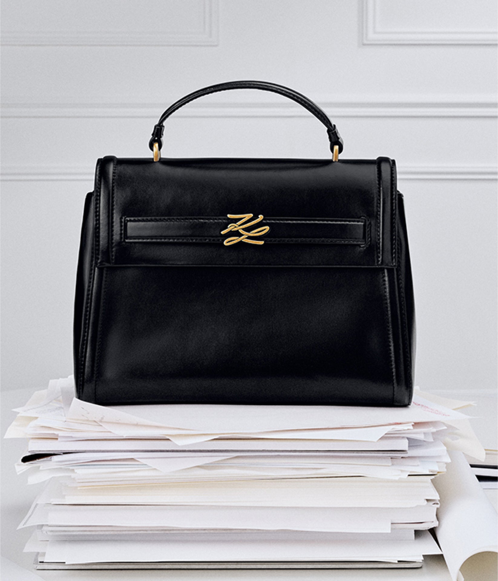 KARL LAGERFELD A2W302051UB 関税送料込 KL225W3057-605FW22(1).jpg