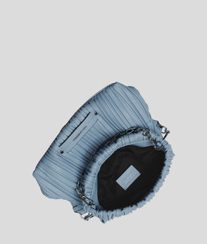 220W3009349_4