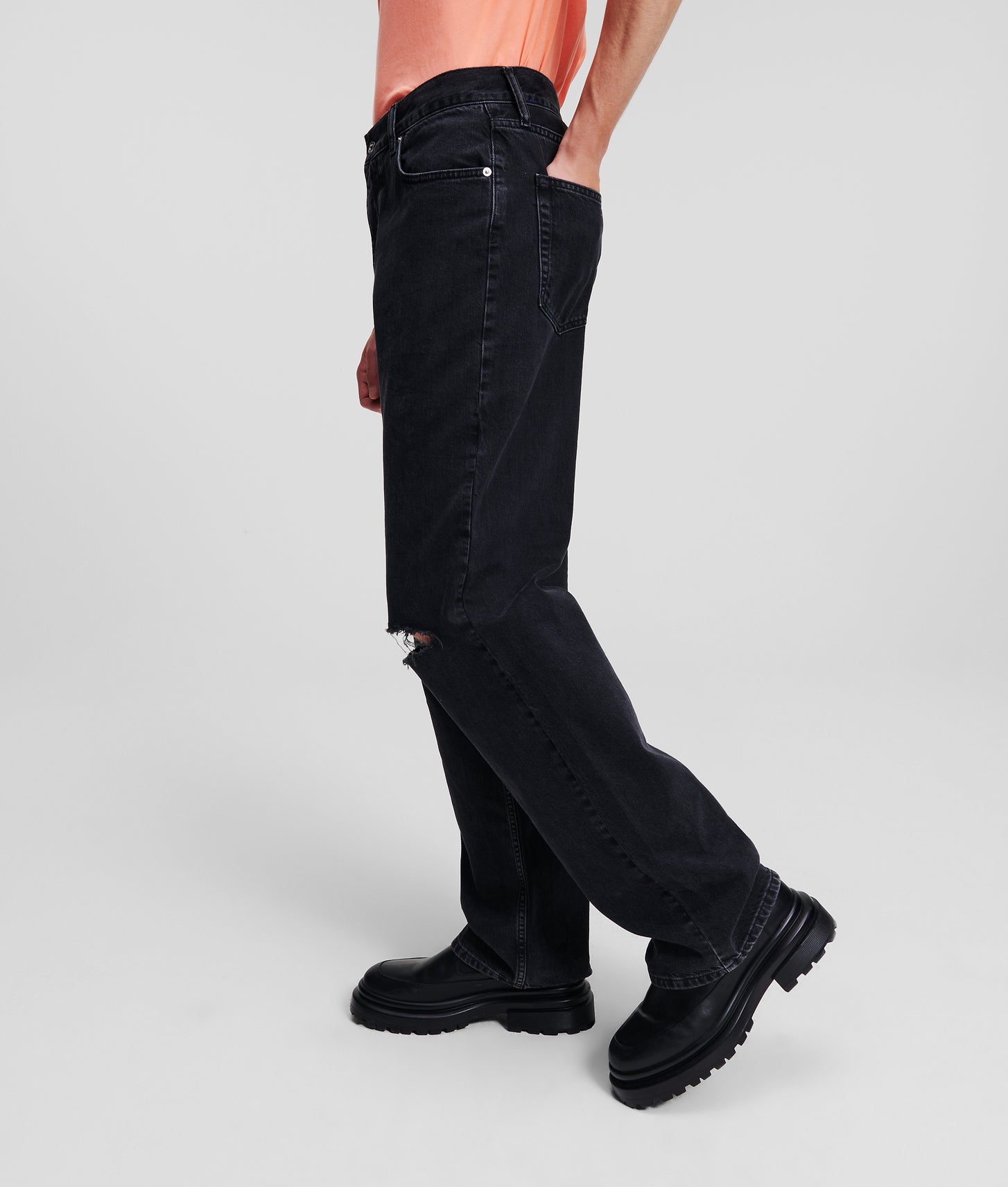236D1112221_4