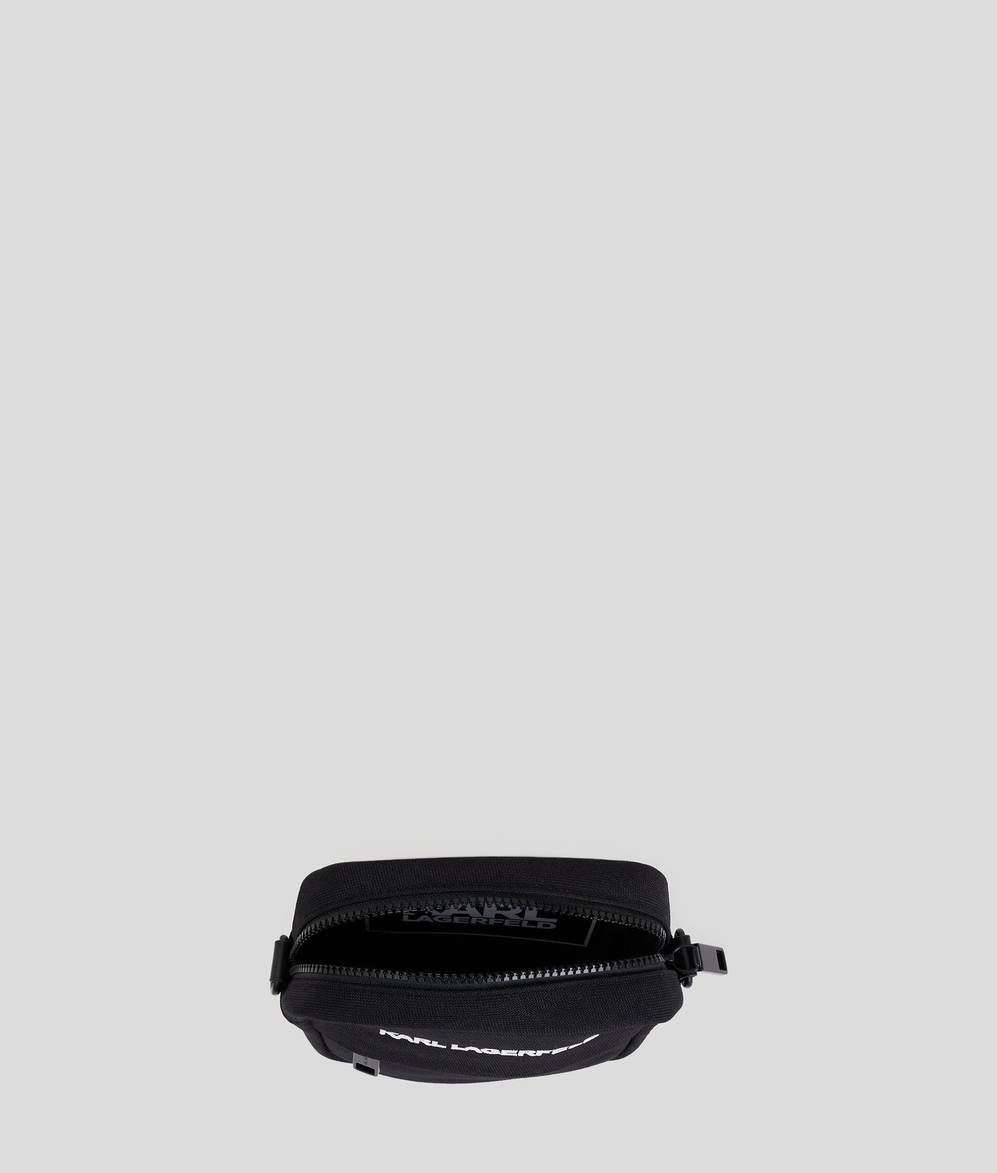 236M3064999_5