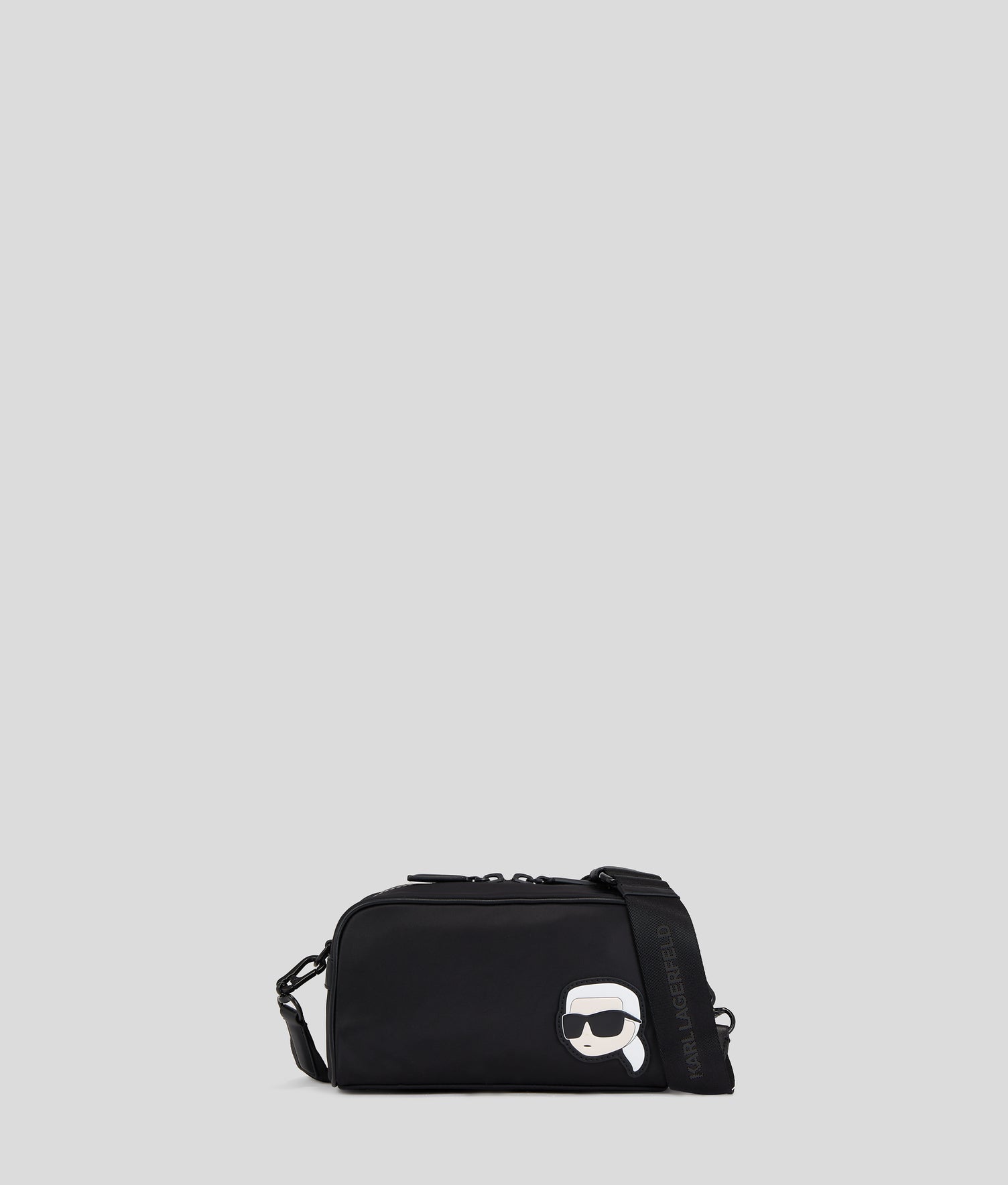 236M3086999_1