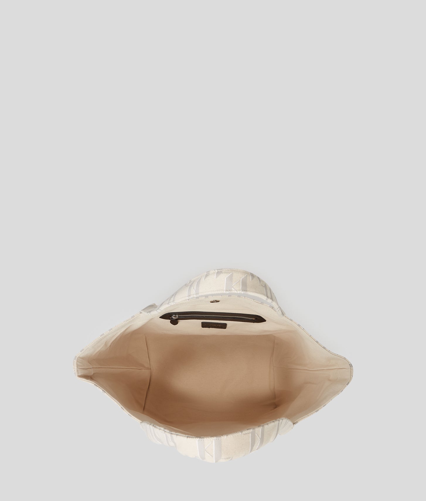 241W3880106_5