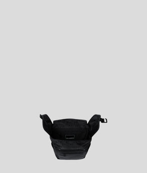 245M3015999_5