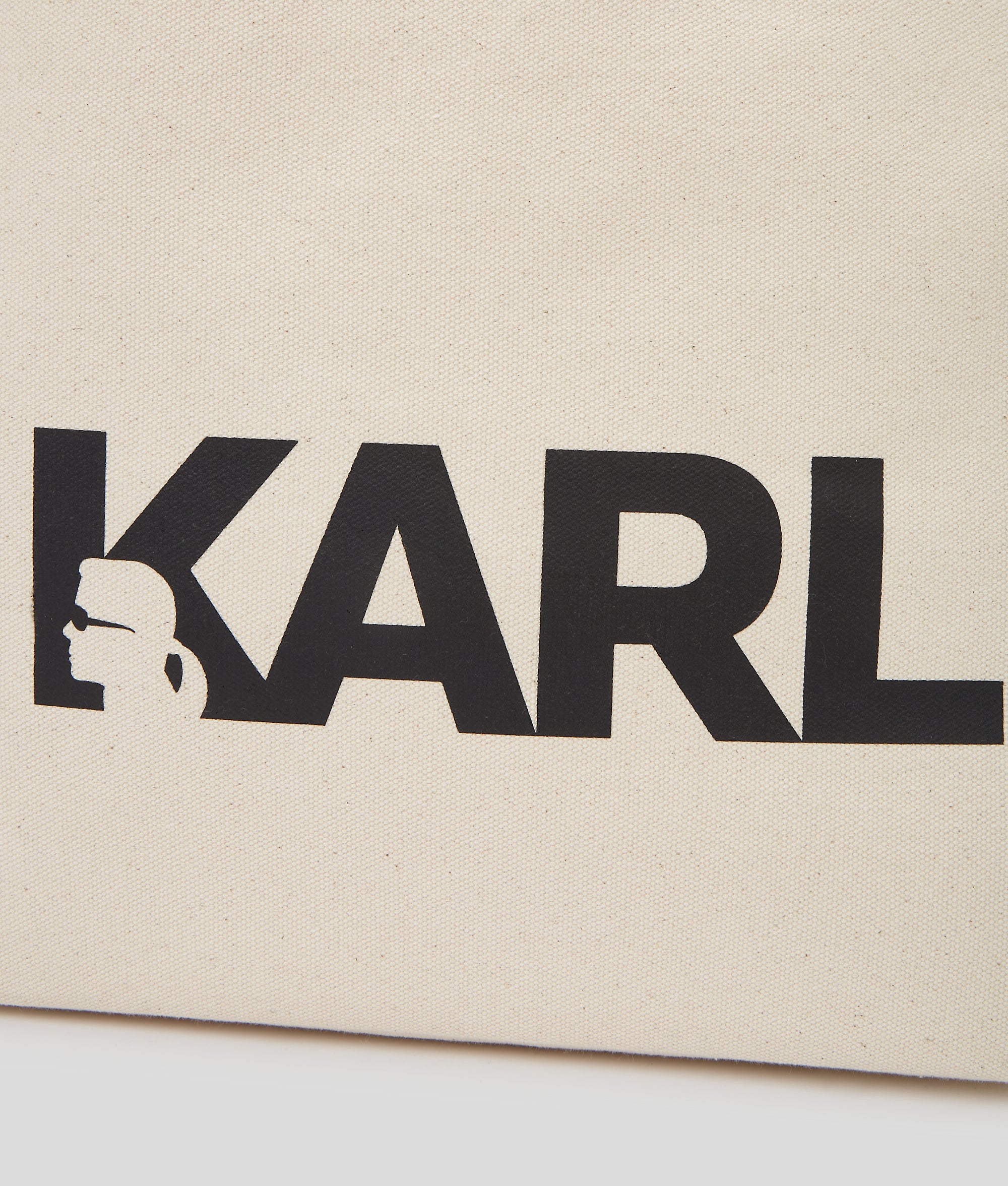 KARL LAGERFELD Kスケア ハフォレテット トトハック 【関税込】 KARL LAGERFELD Kスケア ハフォレテット トトハック 【関税込