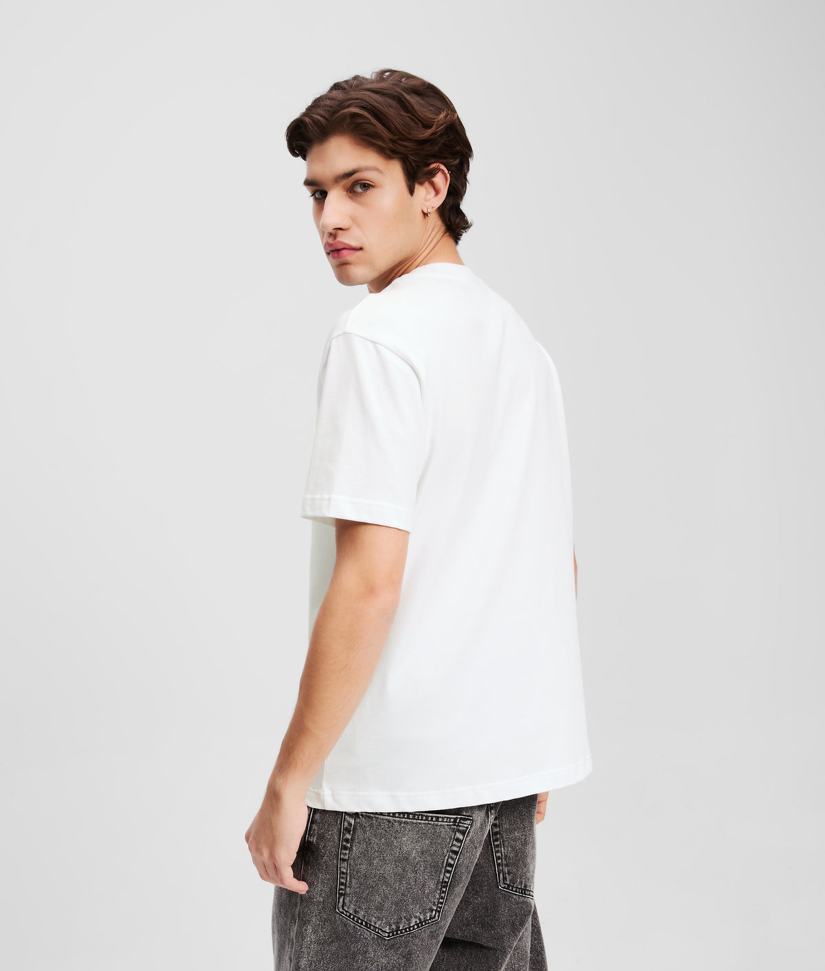 A1M17001100_3