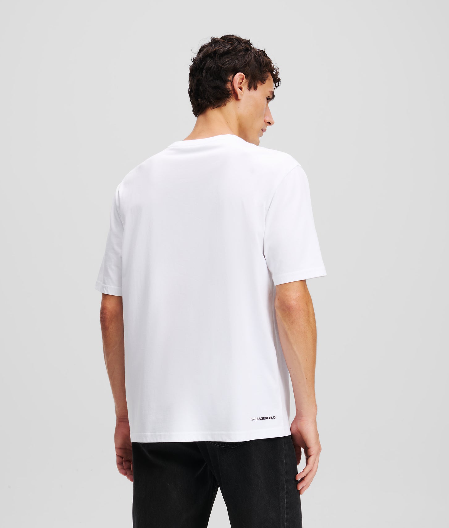 A1M17053100_3
