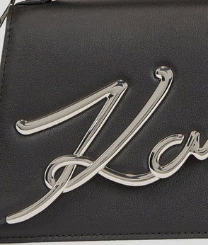 A1W300381AV_3