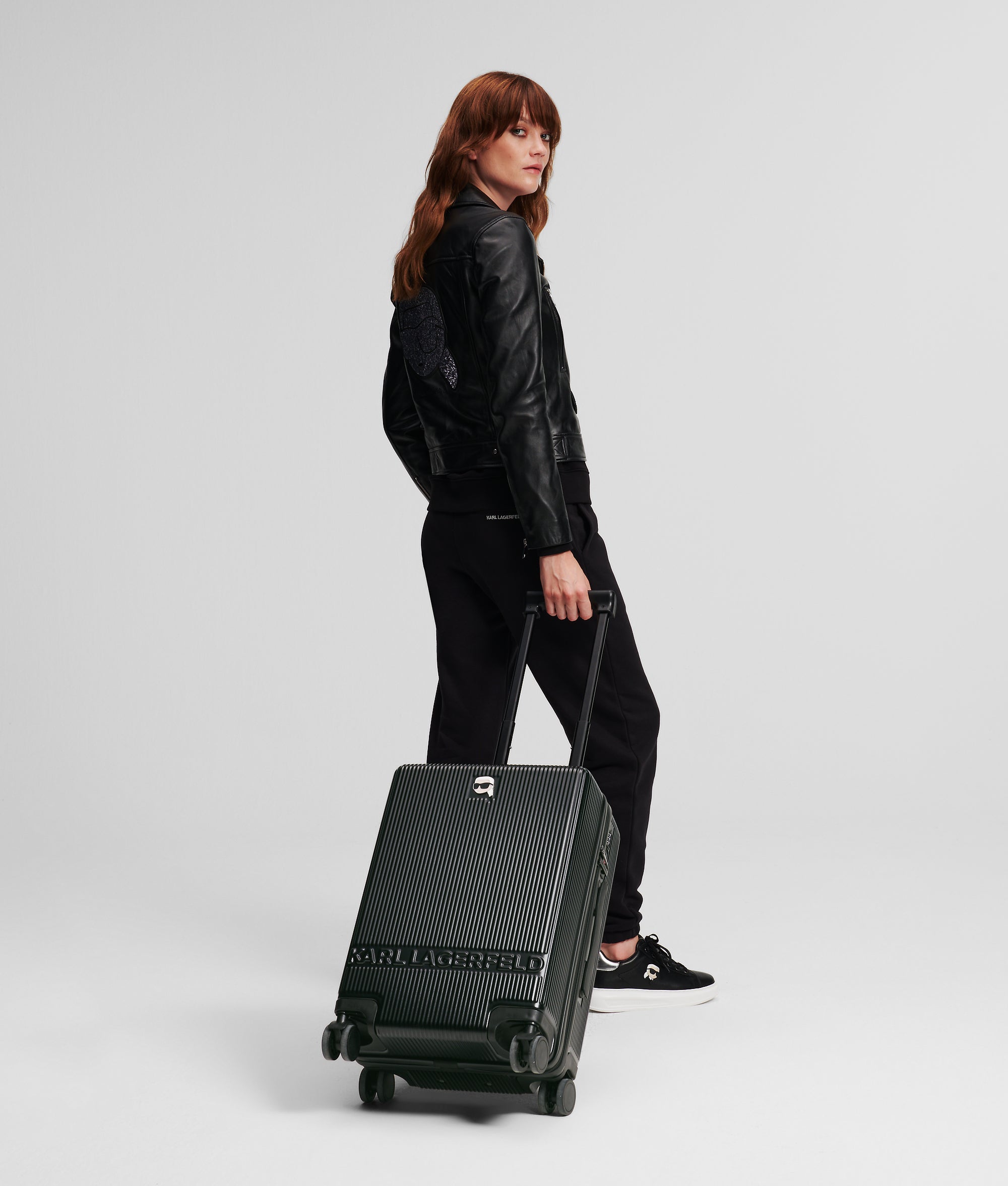 カールラガーフェルド スマホポーチ ショルダーバック The Bag Edit | KARL LAGERFELD
