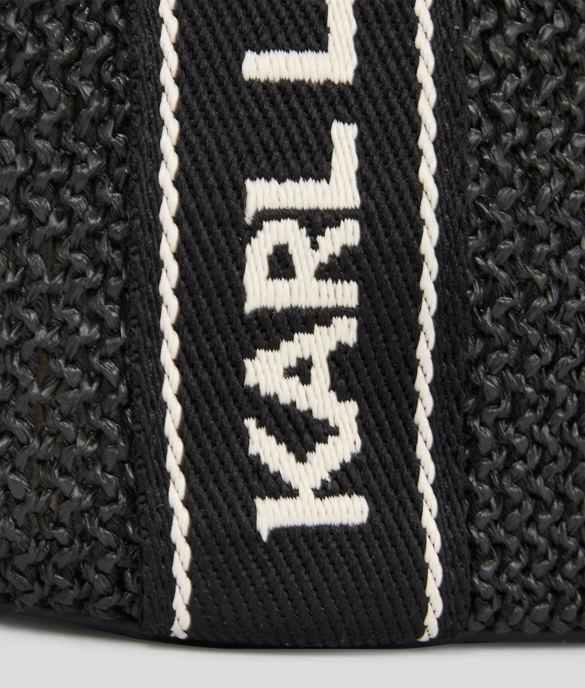 A1W46074999_3