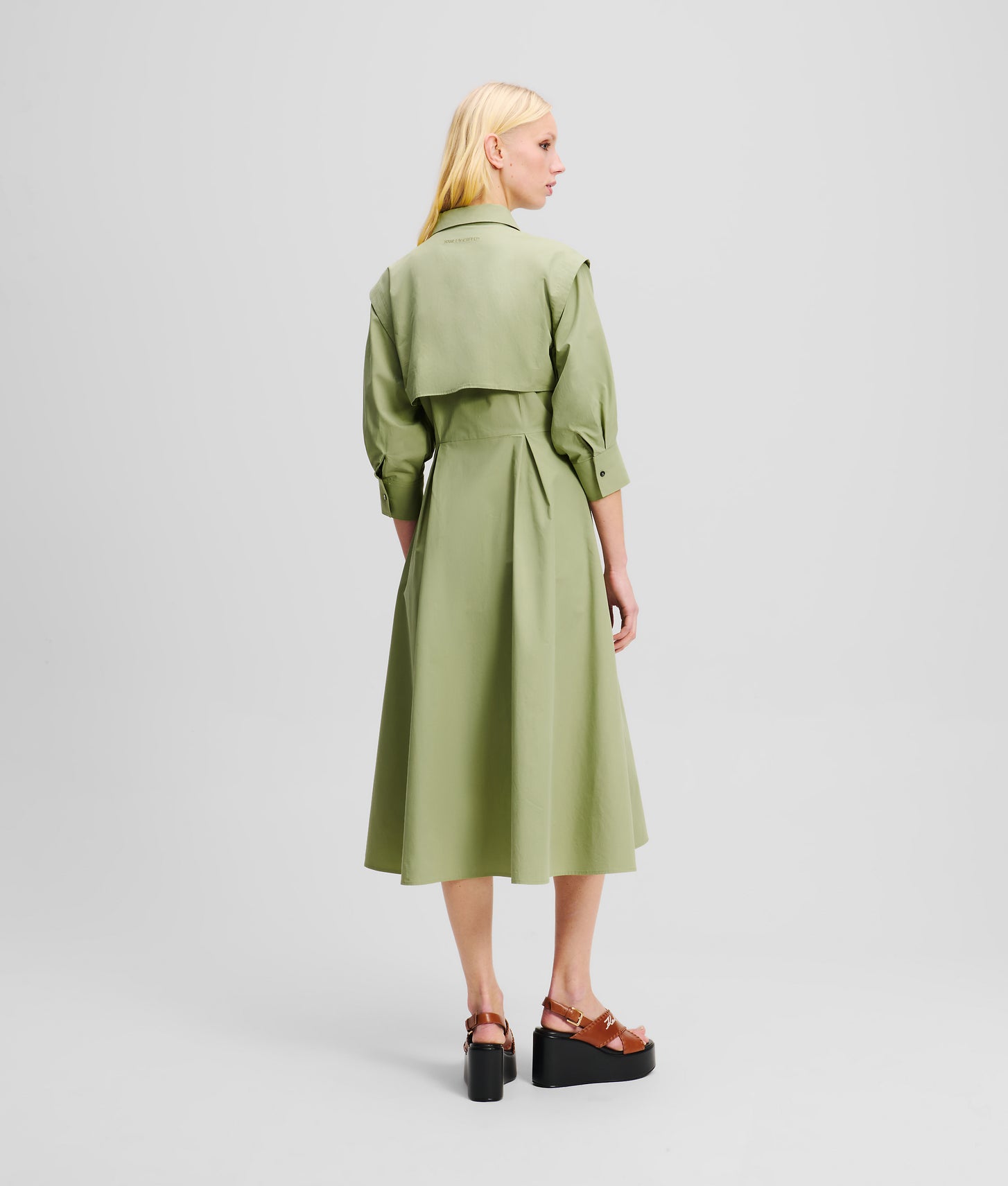 A2W130051LB_3