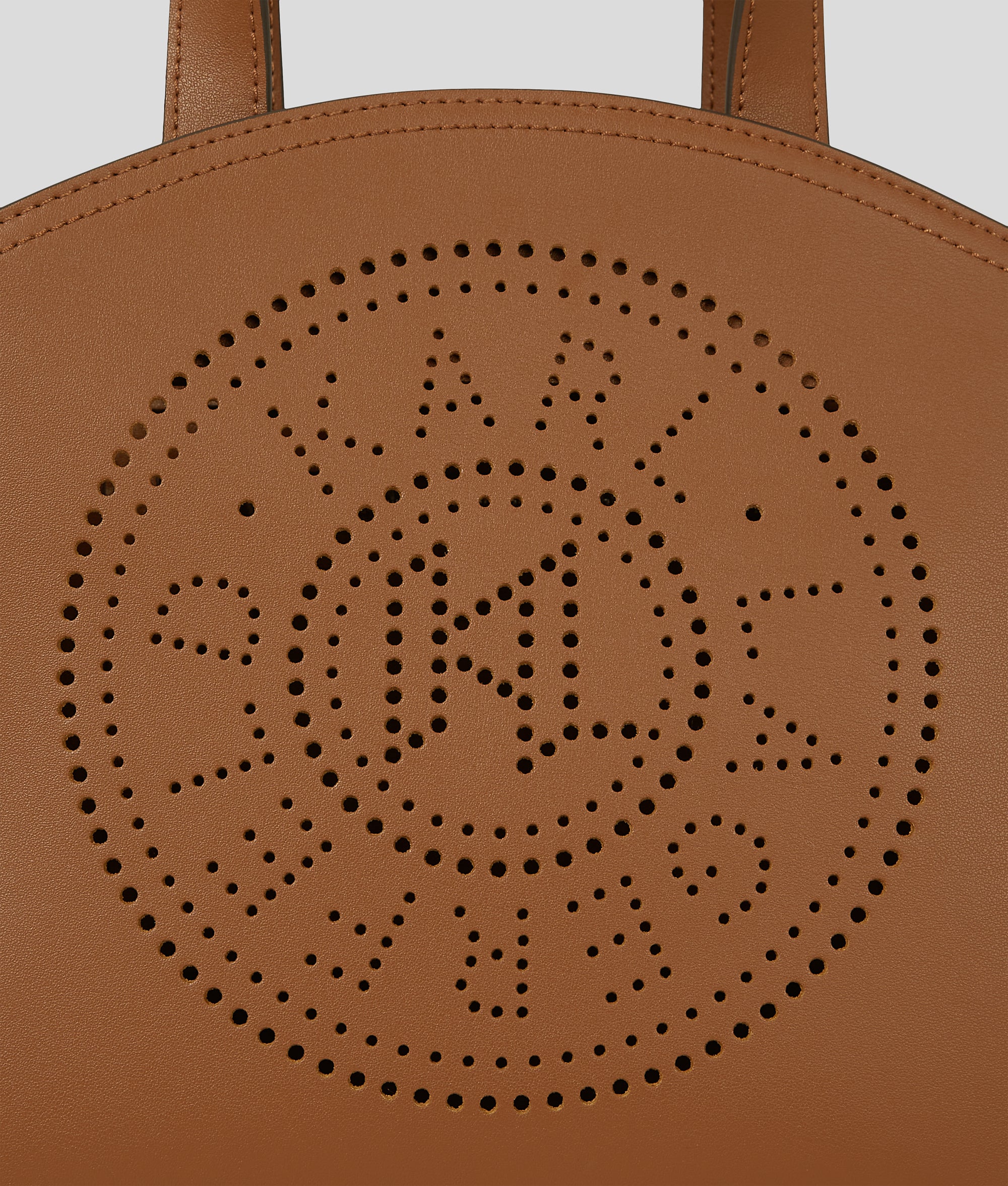 KARL LAGERFELD Kスケア ハフォレテット トトハック 【関税込】 KARL LAGERFELD Kスケア ハフォレテット トトハック 【関税込