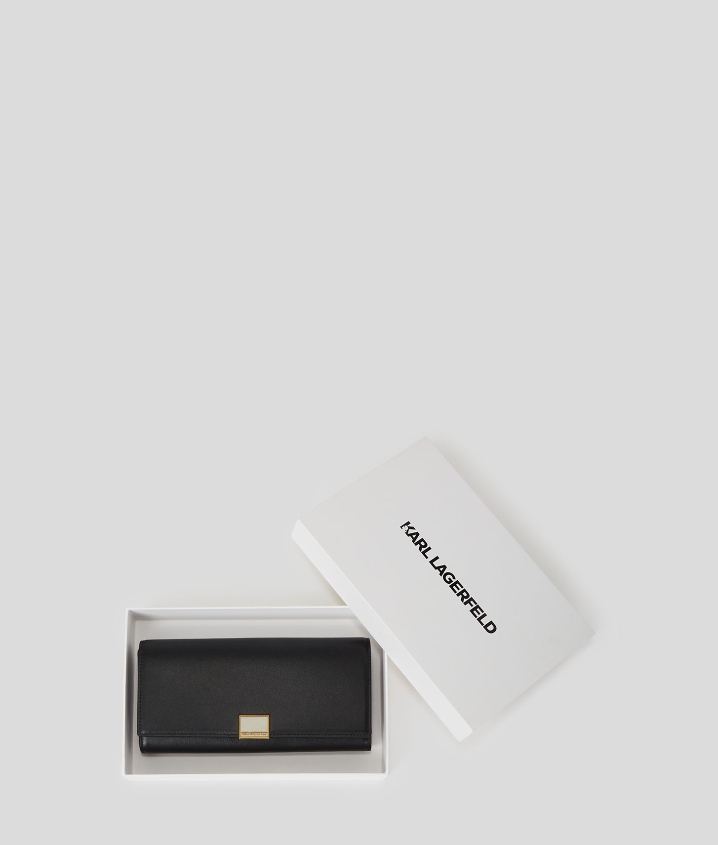 A2W32031992_4