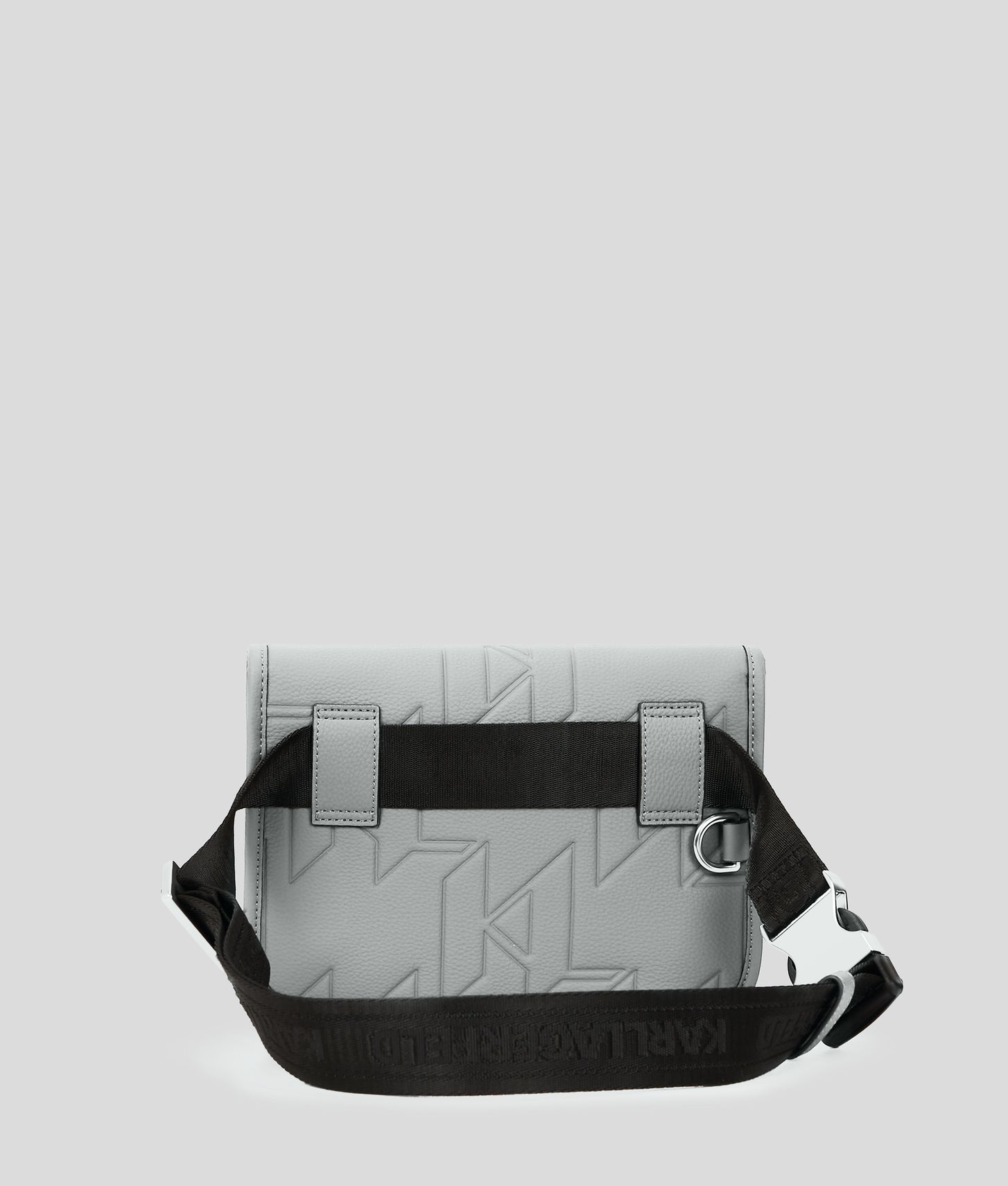 A3M302991WU_4