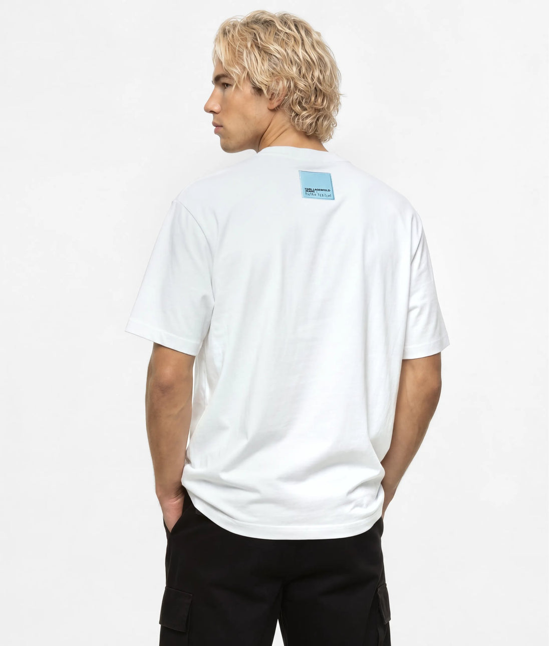 B4M17073100_2