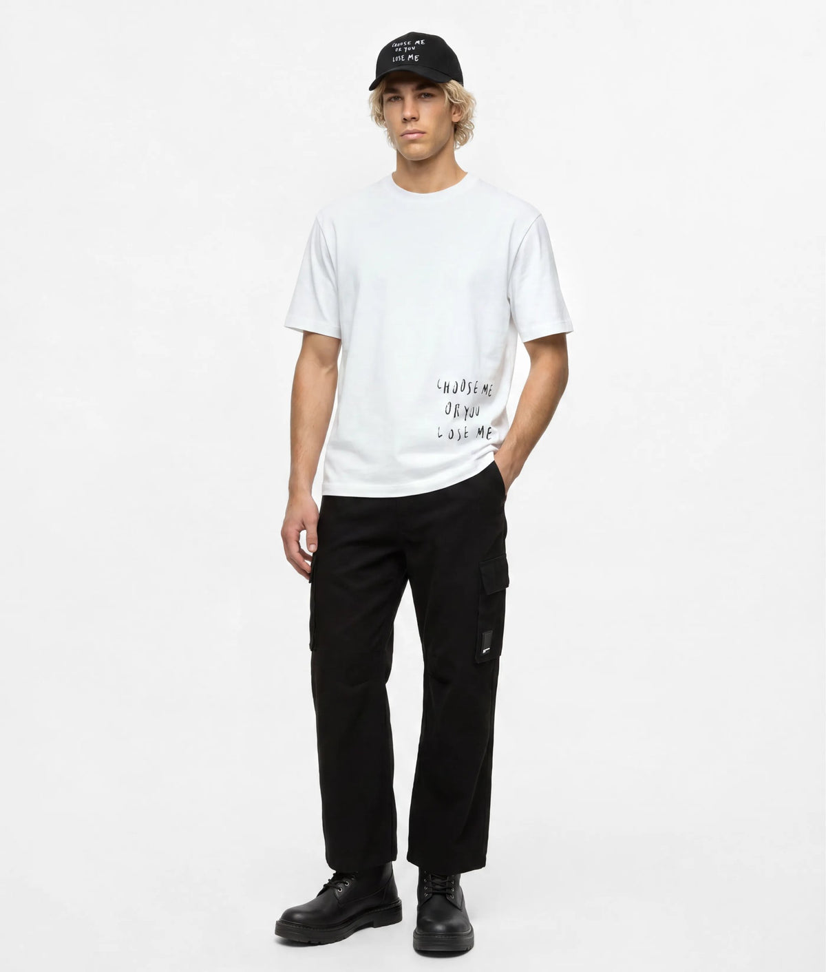 B4M17073100_4