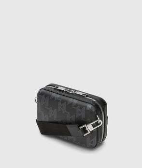 C1M302181UK_4