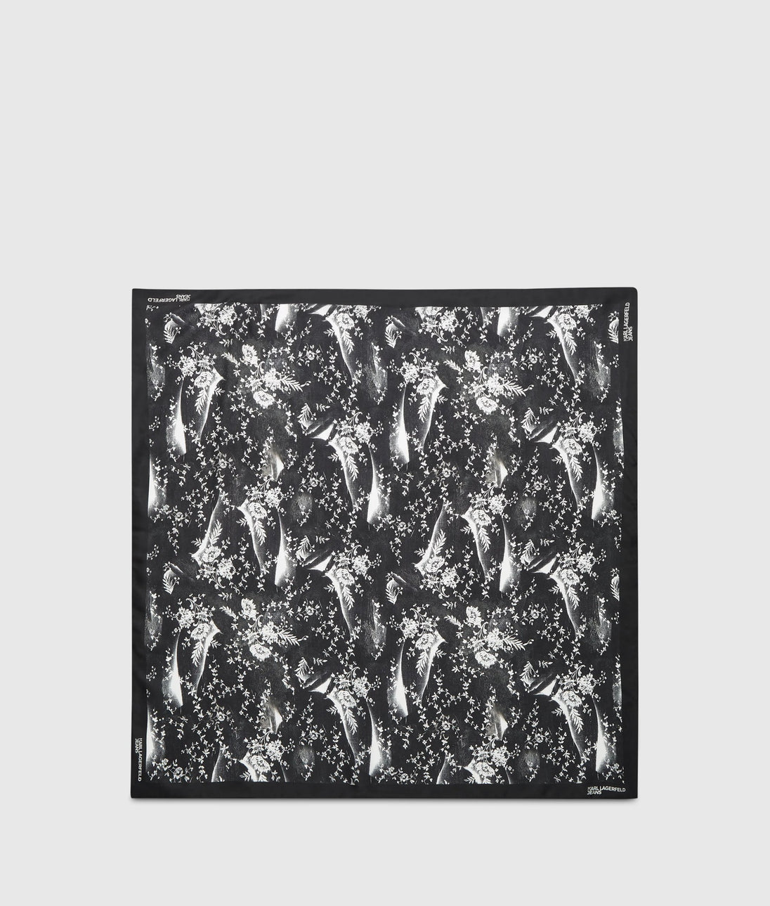 C1W33052F86_1