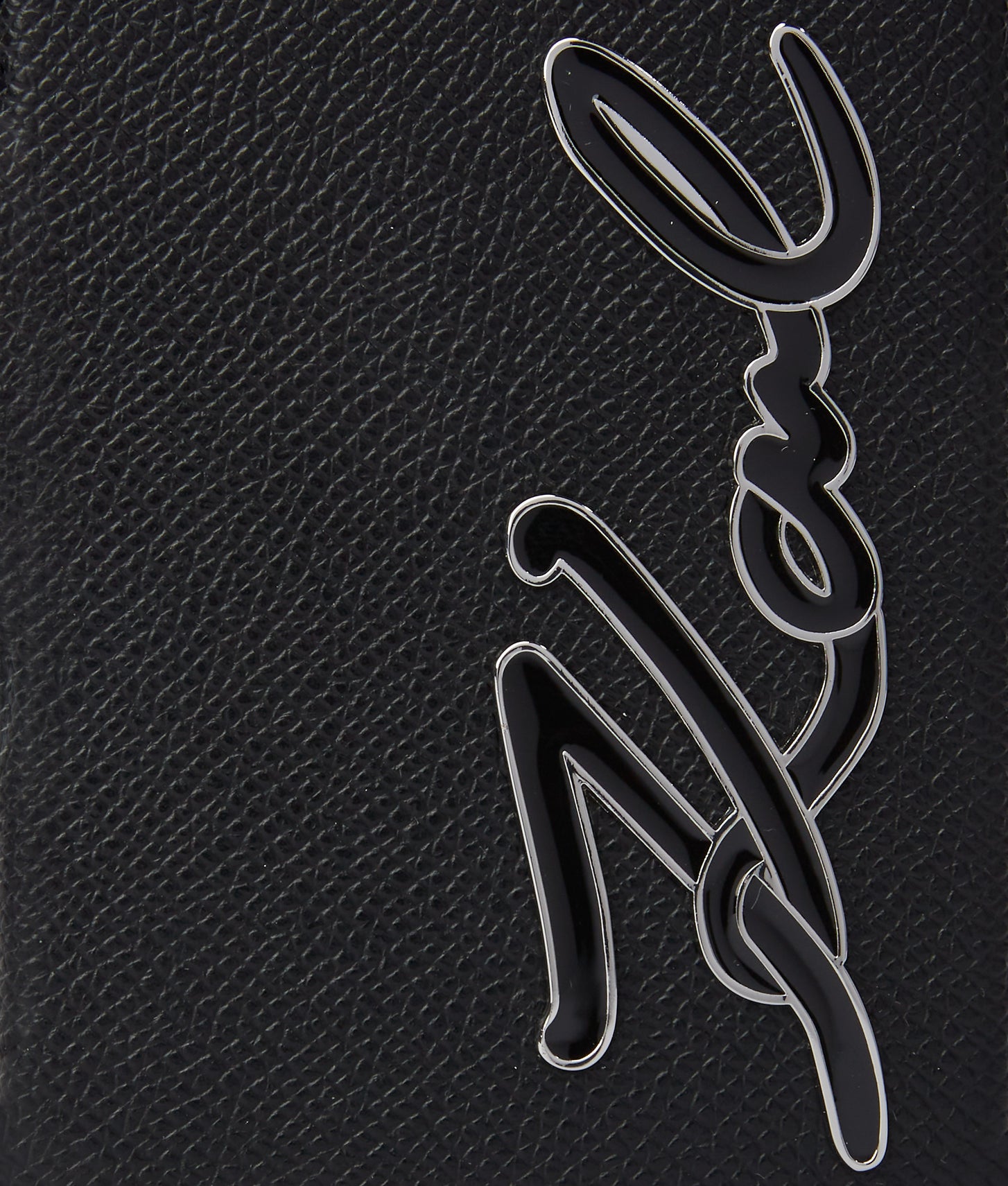 CG250038999_3