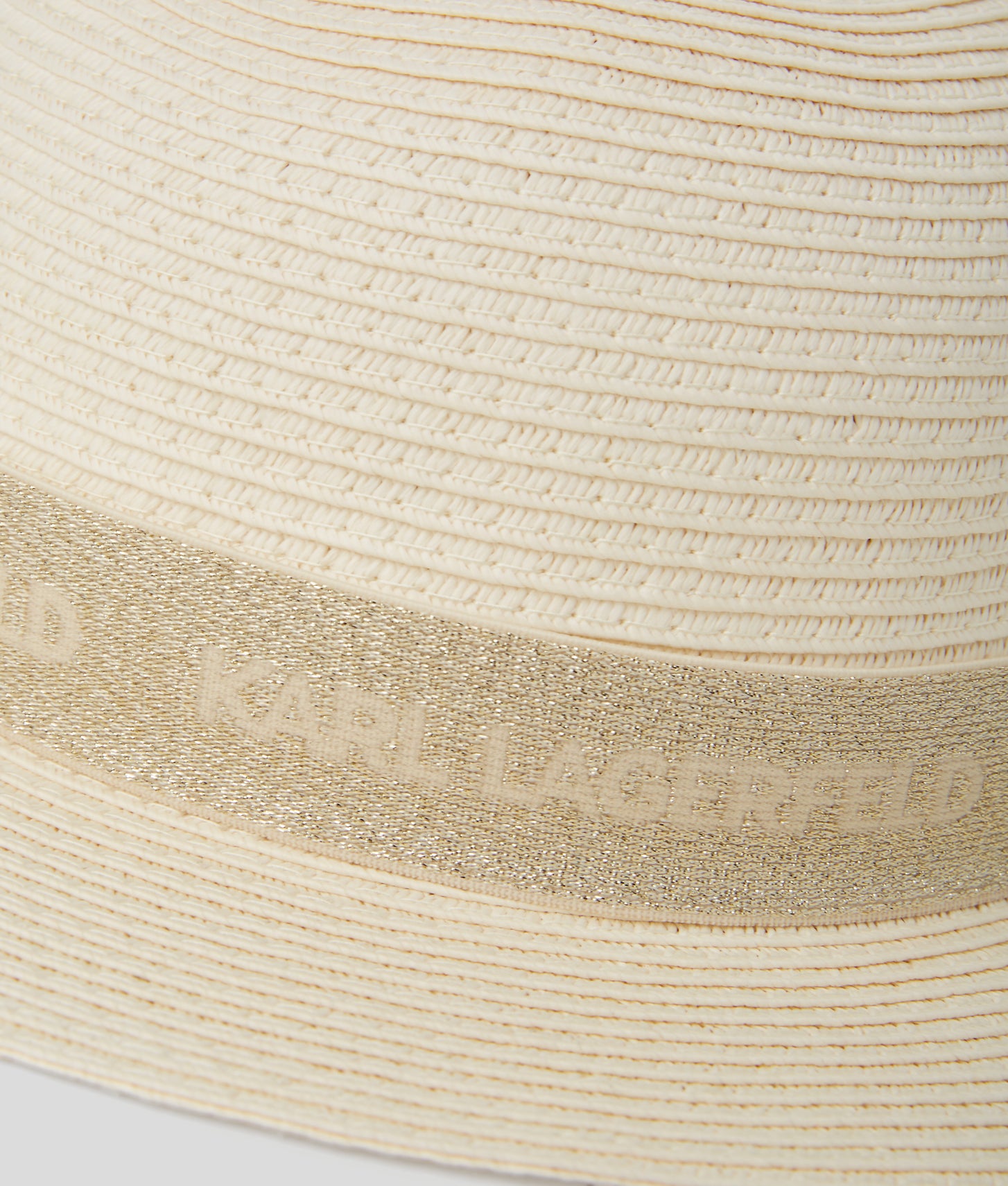 CW250015106_3