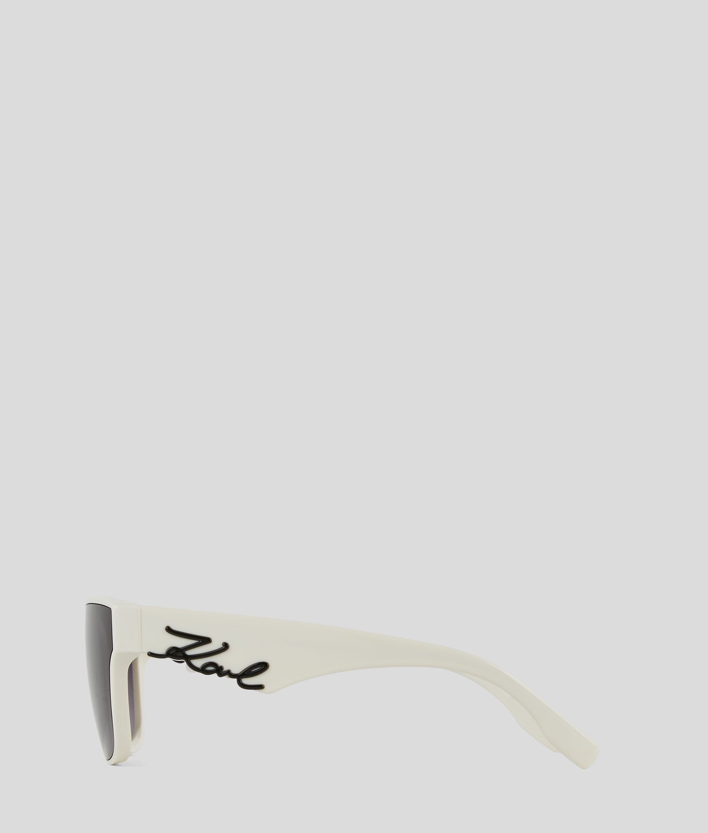 KL06161S100_3
