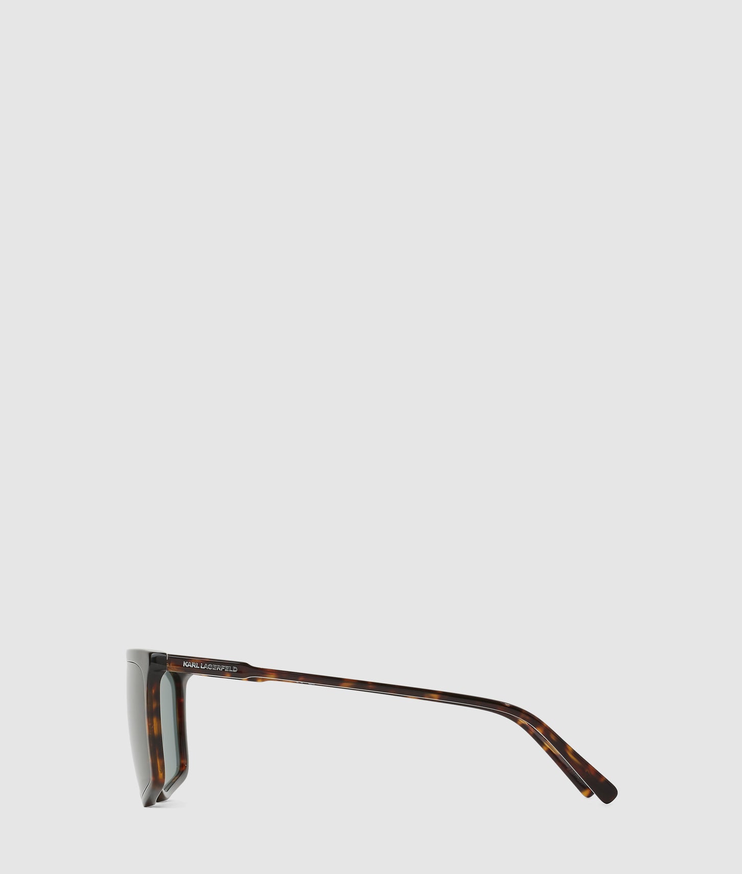 KL06210S630_3