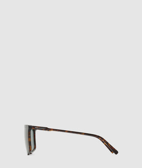 KL06210S630_3