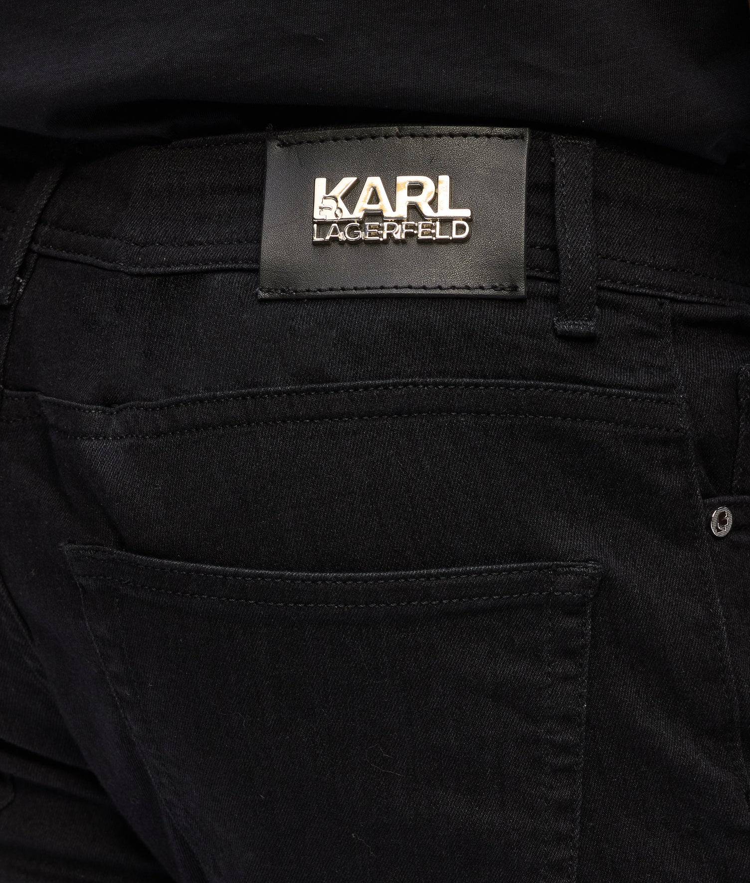 KL220394909_2
