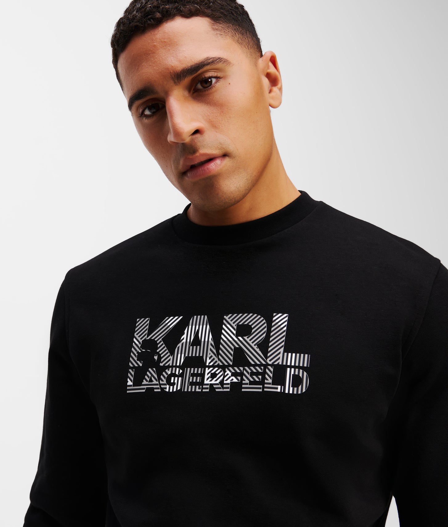 KL250027990_3