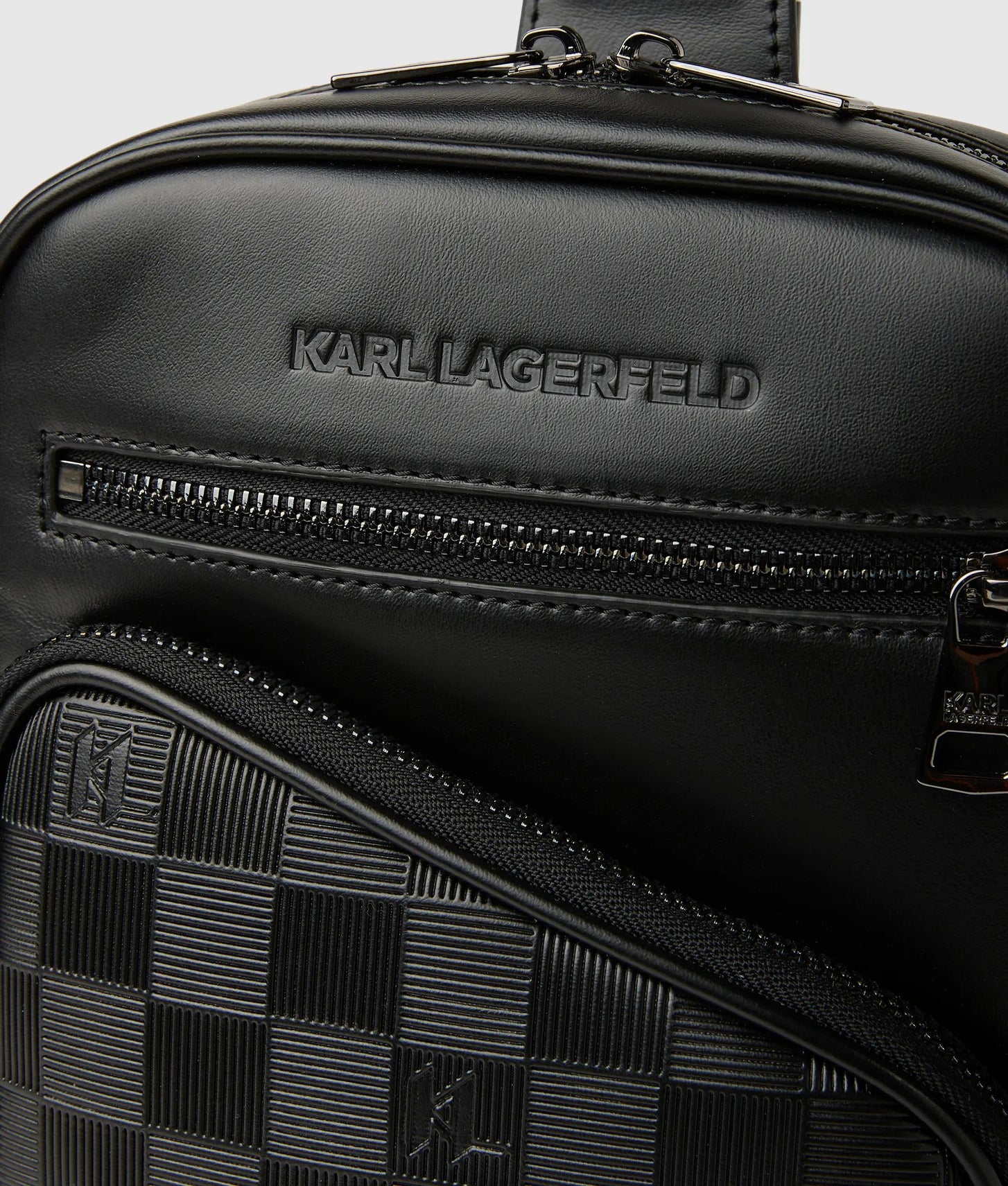 KL260067990_3