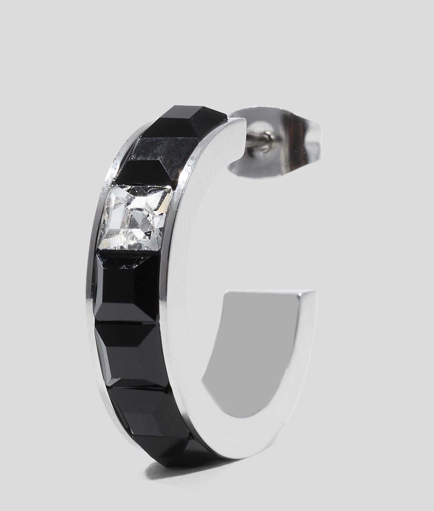 KL610032290_4