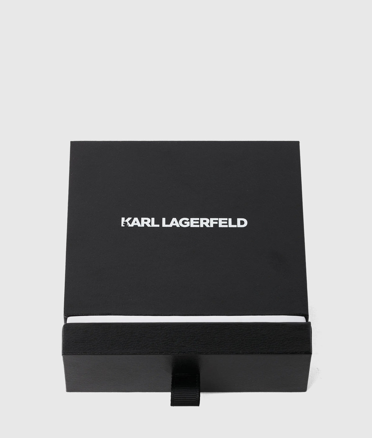 KL610112780_6