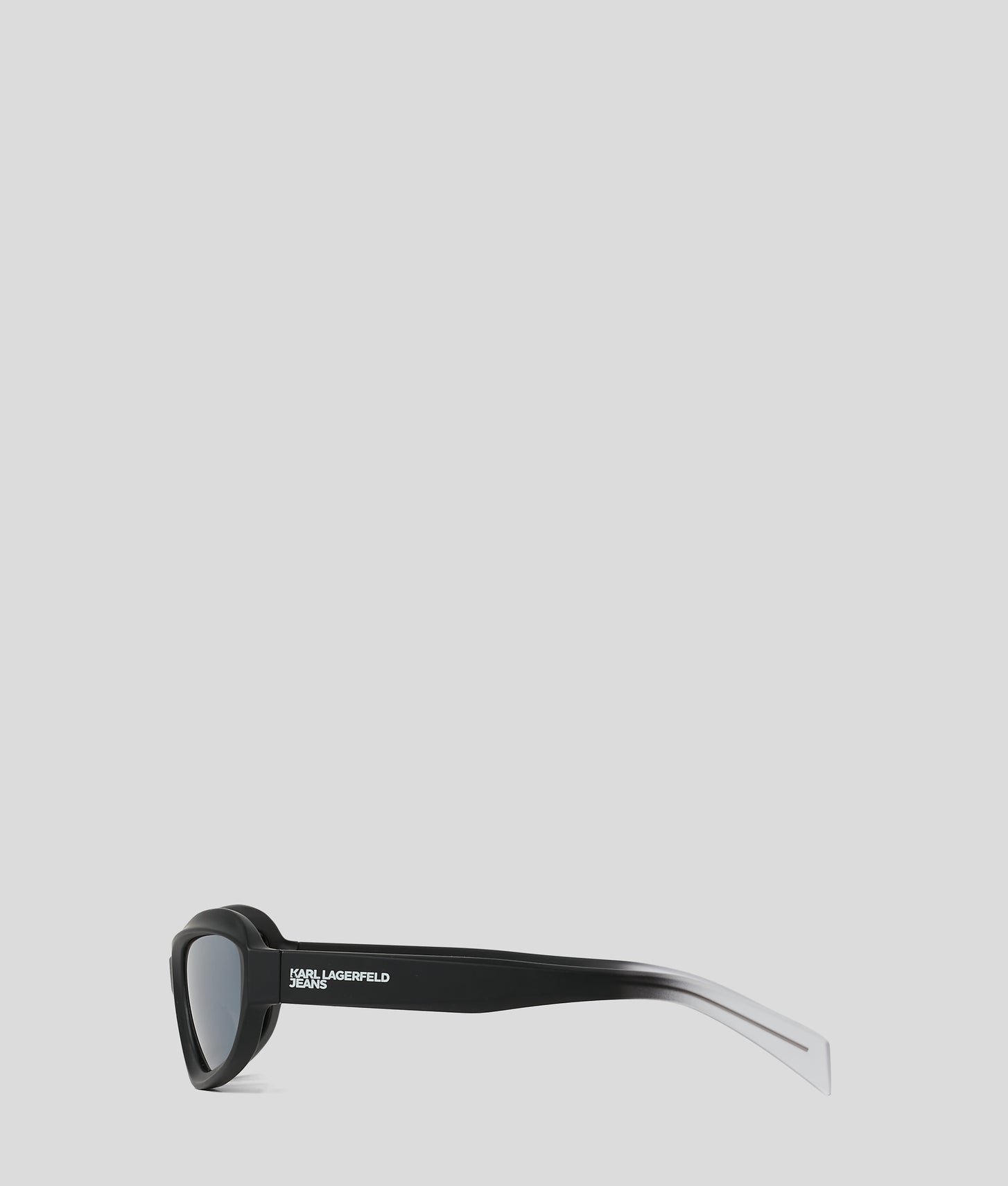 KLJ6200S003_3